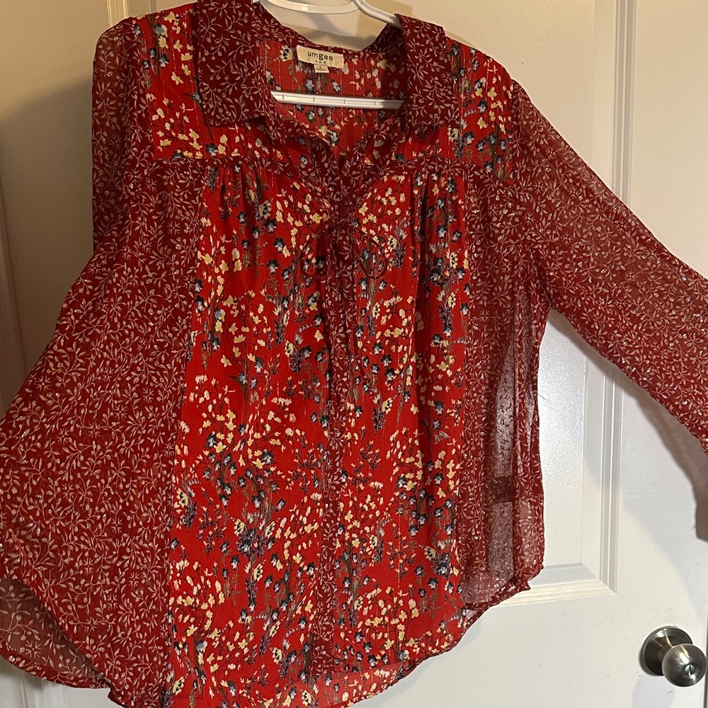 Umgee Red Floral Blouse - Picture 3 of 4